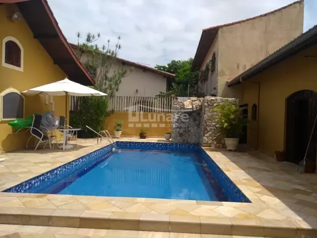 Casa com 910m² 4 quartos e 5 banheiros, à venda, no bairro Jardim Cibratel II em Itanhaém