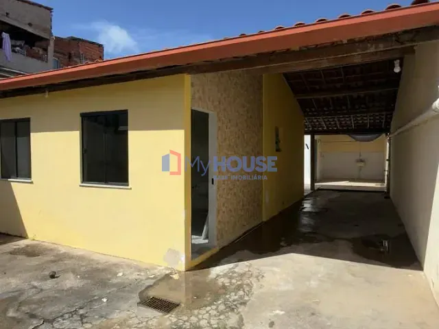 Casa 2 quartos e 2 banheiros, à venda, no bairro Hernani Sá em Ilhéus