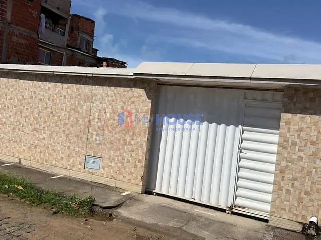 Casa 2 quartos e 2 banheiros, à venda, no bairro Hernani Sá em Ilhéus