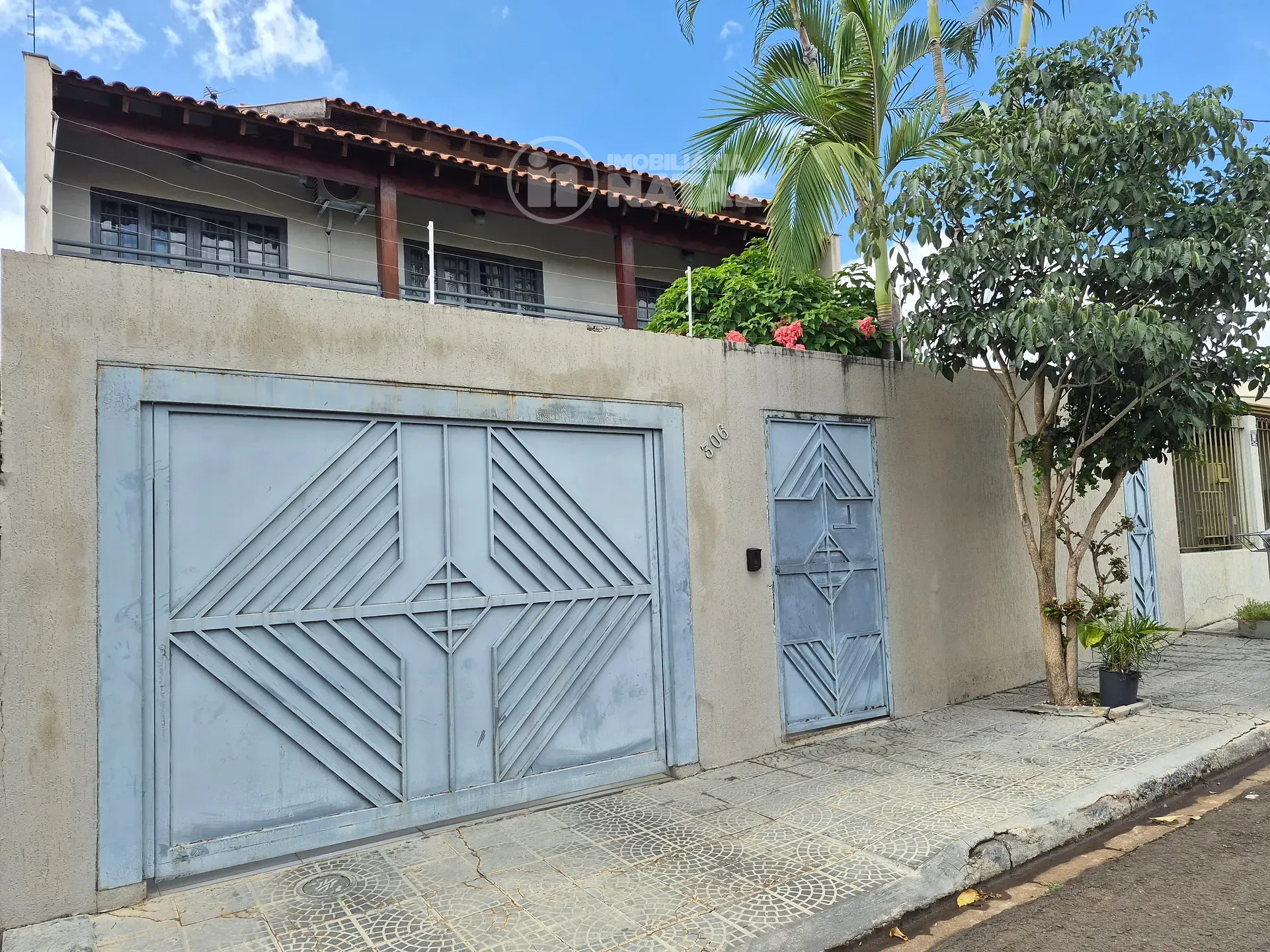 Casa, 5 quartos, 280 m² - Foto 1