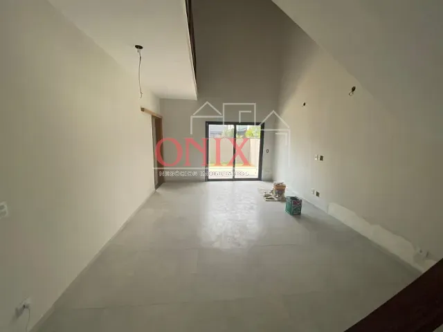 Casa com 300m², para alugar, no bairro Botujuru em Mogi das Cruzes
