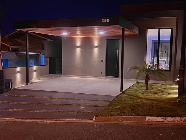 Casa com 250m² 3 quartos e 4 banheiros, à venda, no bairro Jacaré em Cabreúva