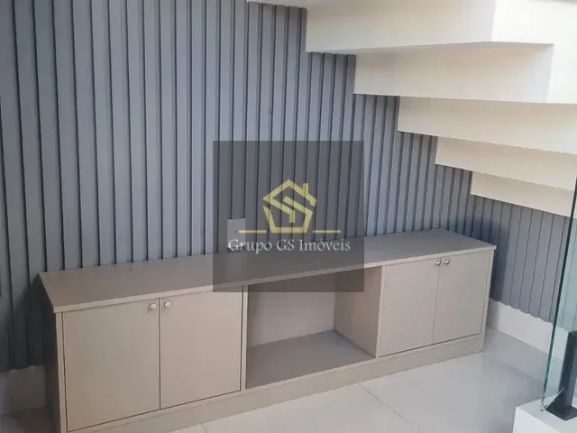 Casa com 300m² 3 quartos e 4 banheiros, à venda, no bairro Chácaras Alpina em Valinhos