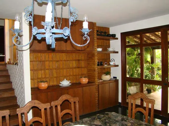 Casa com 1550m² 4 quartos e 7 banheiros, à venda, no bairro Bandeirantes (Pampulha) em Belo Horizonte