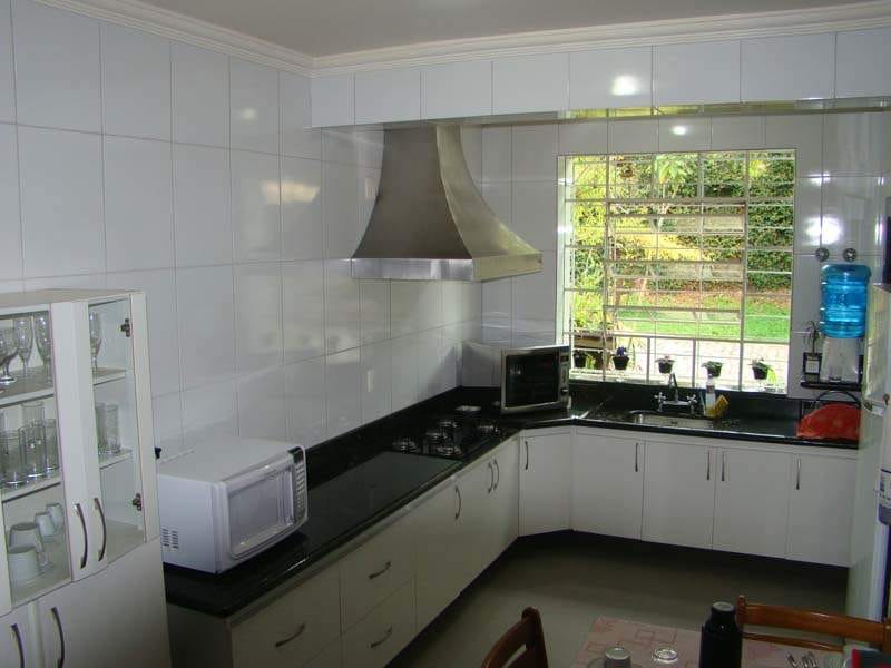 Casa de 4 quartos, 4 suíte, 9 vagas de garagem, Bandeirantes (Pampulha), Belo Horizonte, MG. Ligue agora e venha realizar seu sonho de morar bem. Lugar lindo. miniatura 15
