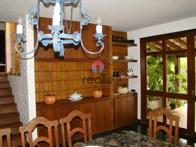 Casa com 1550m² 4 quartos e 7 banheiros, à venda, no bairro Bandeirantes (Pampulha) em Belo Horizonte