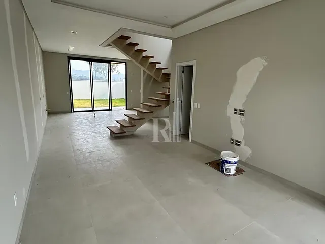 Casa 3 quartos e 2 banheiros, à venda, no bairro Areias em Tijucas