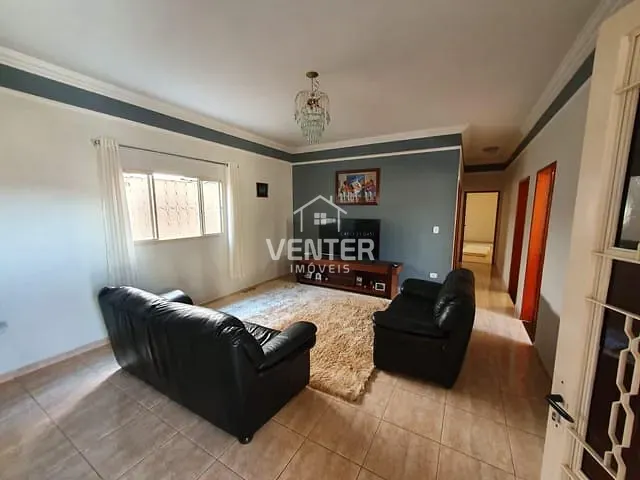 Casa com 335m² 3 quartos e 3 banheiros, à venda, no bairro Residencial Portal da Mantiqueira em Taubaté