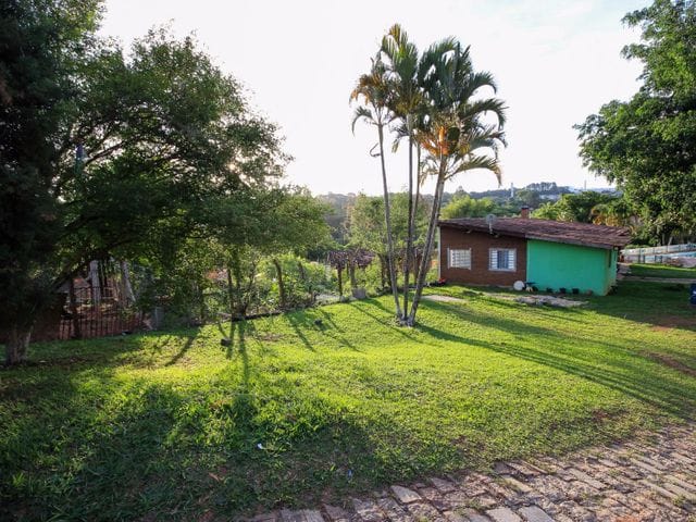 Casa com 5022m² 3 quartos e 3 banheiros, à venda, no bairro Centro Industrial Raphael Diniz em Bragança Paulista