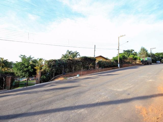 Casa com 5022m² 3 quartos e 3 banheiros, à venda, no bairro Centro Industrial Raphael Diniz em Bragança Paulista
