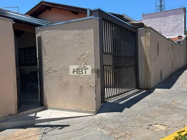 Casa com 182m² 3 quartos e 3 banheiros, à venda, no bairro Núcleo Residencial Presidente Geisel em Bauru