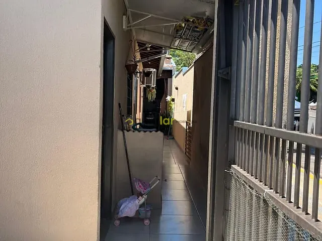 Casa com 182m² 3 quartos e 3 banheiros, à venda, no bairro Núcleo Residencial Presidente Geisel em Bauru