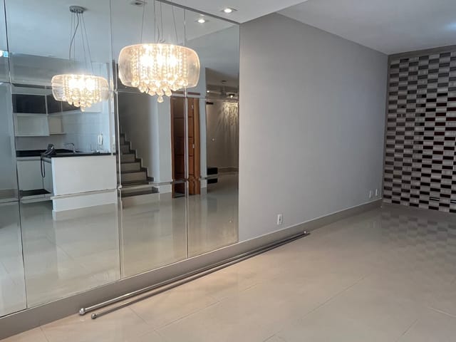 Casa com 240m² 3 quartos e 4 banheiros, à venda, no bairro Despraiado em Cuiabá