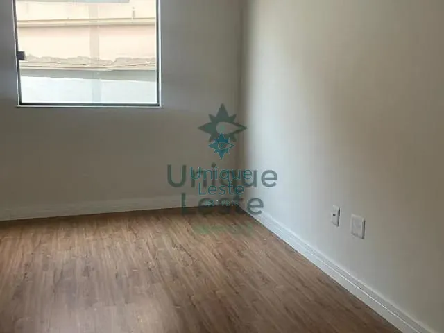 Casa com 95m² 3 quartos e 1 banheiro, à venda, no bairro Floramar em Belo Horizonte