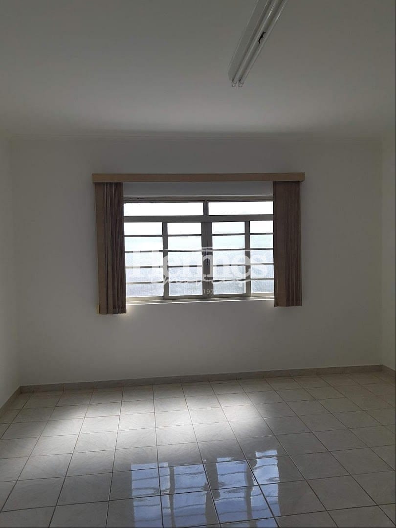 Casa, 4 quartos, 280 m² - Foto 10