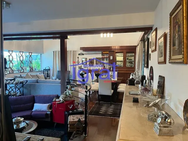 Casa com 400m² 4 quartos e 3 banheiros, à venda, no bairro Jardim Prudência em São Paulo