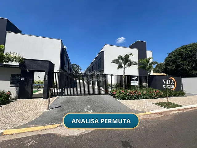 Casa 2 quartos e 3 banheiros, à venda, no bairro Centro em Holambra