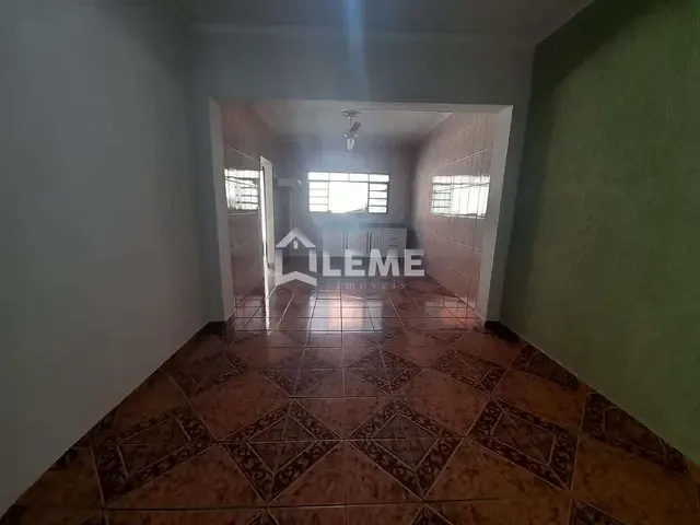 Casa com 160m² 2 quartos e 1 banheiro, à venda, no bairro Conjunto Habitacional Nelson Niero em Mococa