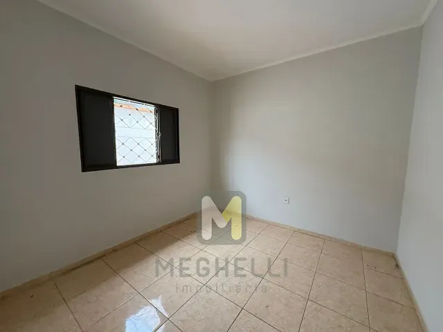 Casa com 250m² 2 quartos e 1 banheiro, para alugar, no bairro Chavans em Serrana