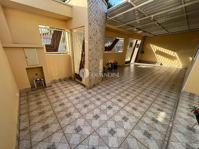 Casa com 400m² 3 quartos e 2 banheiros, à venda, no bairro Parque Orlando Correa Barbosa em Artur Nogueira
