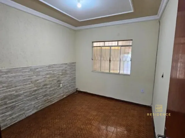 Casa 3 quartos e 1 banheiro, à venda, no bairro Água Limpa em Volta Redonda