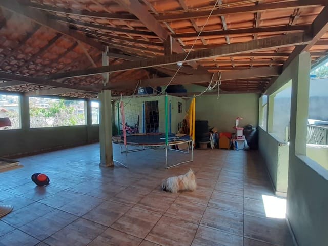 Casa 3 quartos e 2 banheiros, à venda, no bairro Ouro Minas em Belo Horizonte