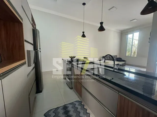 Casa com 180m² 3 quartos e 3 banheiros, à venda, no bairro Vila São João do Ipiranga em Bauru