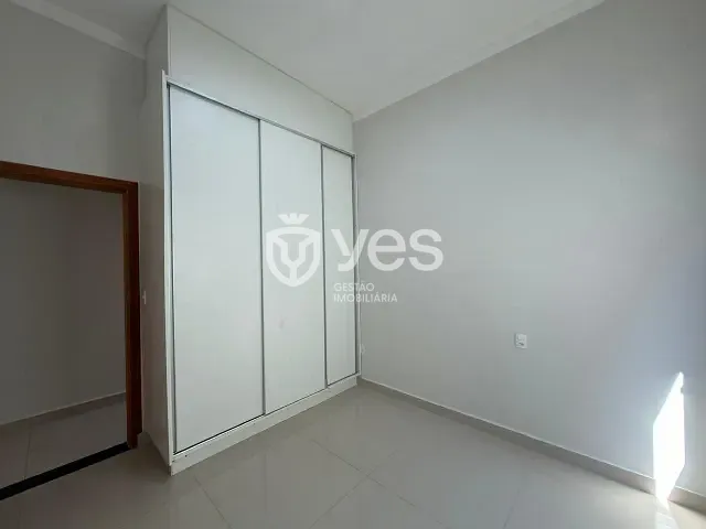 Casa 3 quartos e 2 banheiros, à venda, no bairro Centro em Araxá