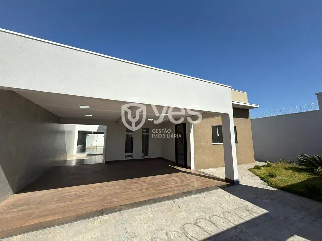 Casa 3 quartos e 2 banheiros, à venda, no bairro Centro em Araxá