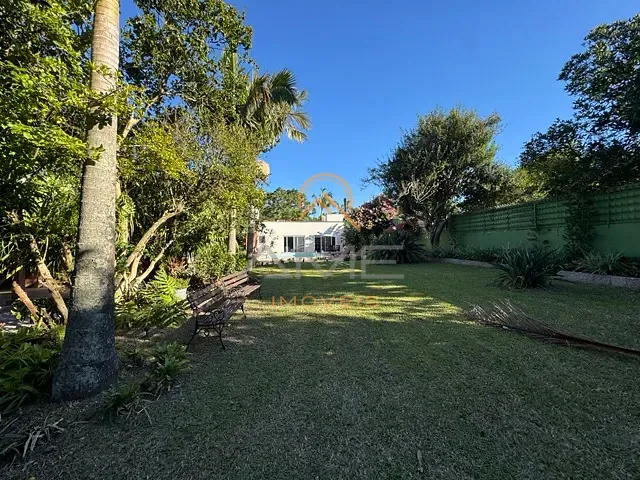 Casa com 960m² 4 quartos e 4 banheiros, à venda, no bairro Laranjal em Pelotas