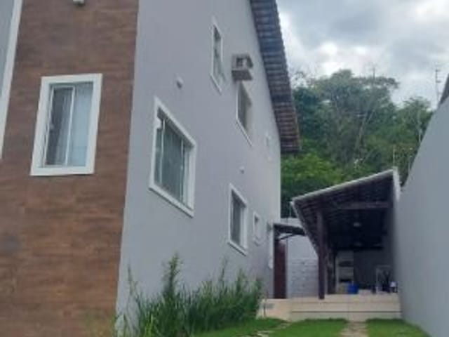 Casa com 220m² 3 quartos e 5 banheiros, à venda, no bairro Vale Encantado em Macaé
