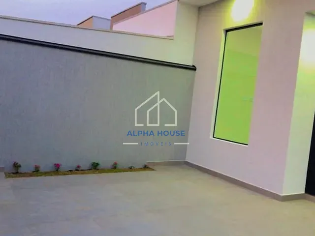 Casa com 175m² 3 quartos e 2 banheiros, à venda, no bairro Loteamento Santa Clara em Pindamonhangaba