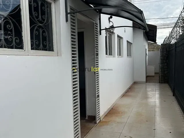 Casa 2 quartos e 3 banheiros, para alugar, no bairro Jardim América em Bauru
