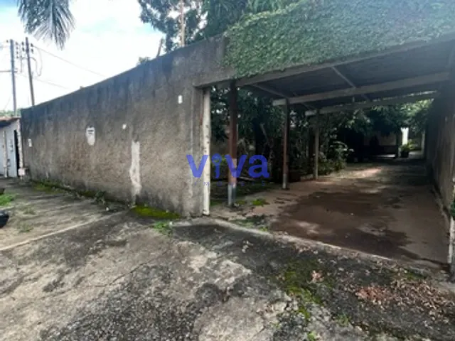 Casa com 468m² 3 quartos e 2 banheiros, à venda, no bairro Jardim América em Goiânia
