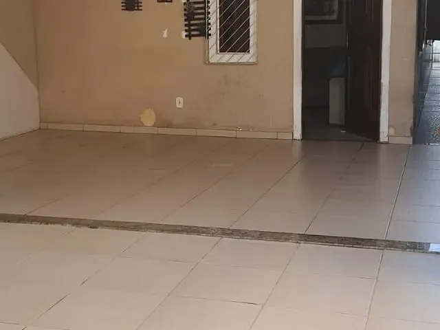 Casa com 175m² 5 quartos e 3 banheiros, à venda, no bairro Alphaville em Campos dos Goytacazes
