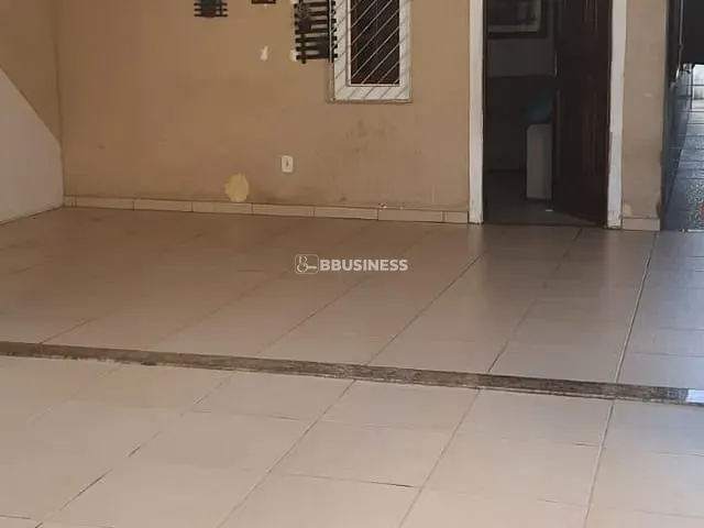 Casa com 175m² 5 quartos e 3 banheiros, à venda, no bairro Alphaville em Campos dos Goytacazes