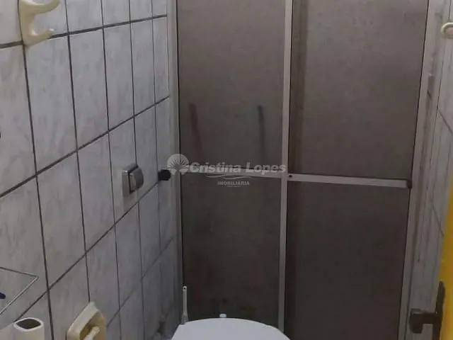 Casa com 405m² 4 quartos e 3 banheiros, à venda, no bairro Ininga em Teresina