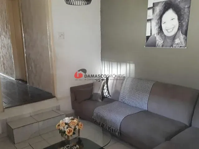 Casa com 400m² 4 quartos e 1 banheiro, à venda, no bairro Vila Lúcia em São Paulo