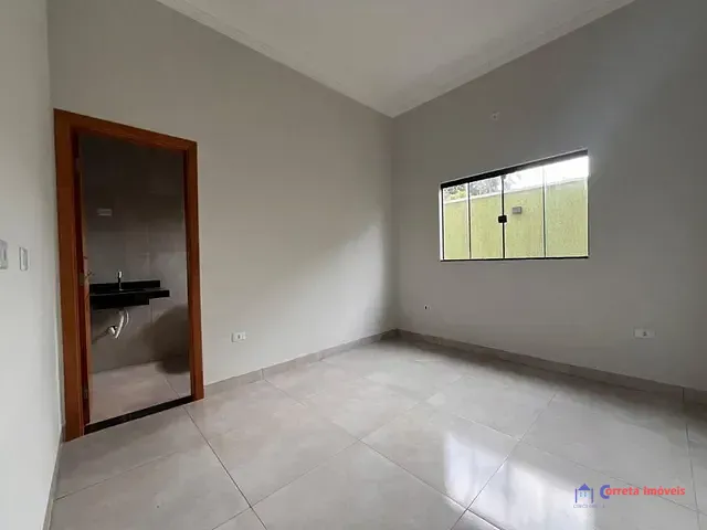 Casa 2 quartos e 1 banheiro, à venda, no bairro Parque São Carlos em Três Lagoas