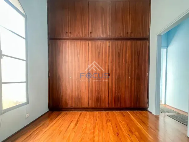 Casa com 189m² 5 quartos e 3 banheiros, à venda, no bairro Centro em Jundiaí