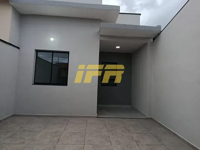 Casa com 125m² 2 quartos e 2 banheiros, à venda, no bairro Comercial e Residencial Jardim Mariana em Pindamonhangaba