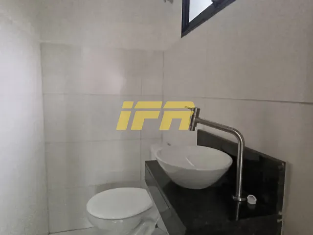 Casa com 125m² 2 quartos e 2 banheiros, à venda, no bairro Comercial e Residencial Jardim Mariana em Pindamonhangaba