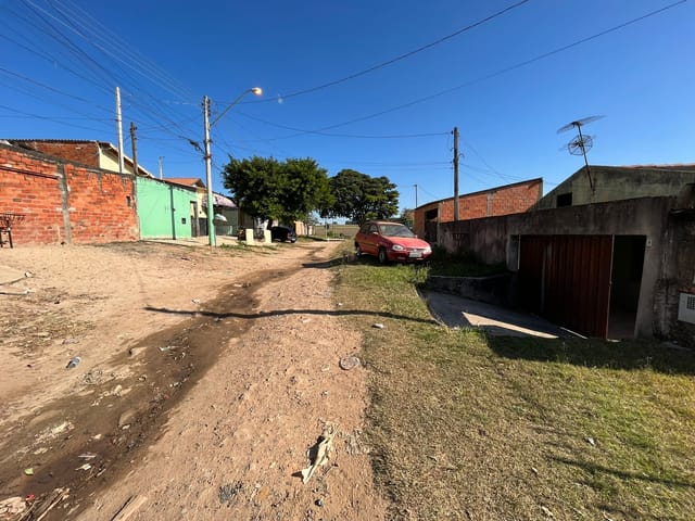 Casa com 250m² 2 quartos e 1 banheiro, à venda, no bairro Jardim Campina Grande em Campinas