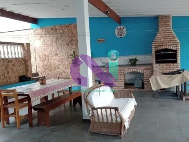 Casa com 300m² 3 quartos e 1 banheiro, à venda, no bairro Ayrosa em Osasco