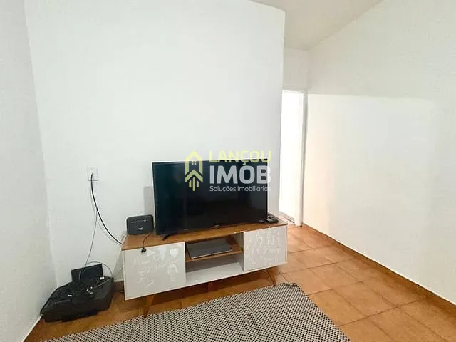Casa 3 quartos e 1 banheiro, à venda, no bairro Vila Boaventura em Jundiaí