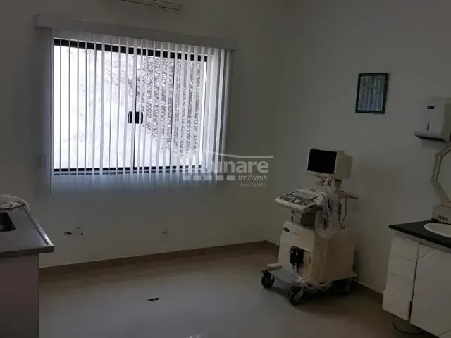 Casa com 300m², à venda, no bairro Vila Vitória em Mogi das Cruzes
