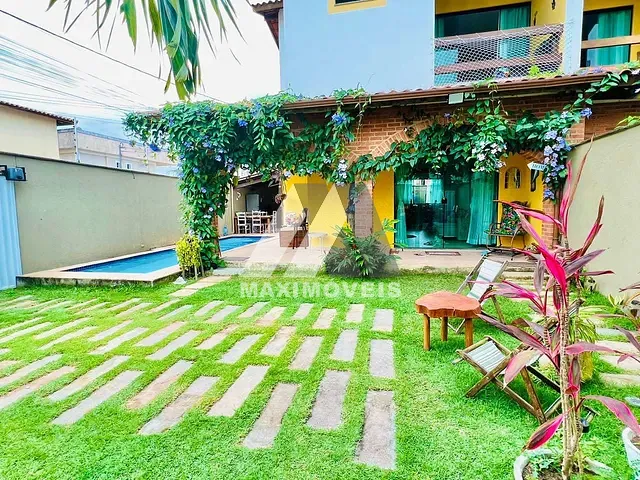 Casa com 263m² 3 quartos e 3 banheiros, à venda, no bairro Vilage em Porto Seguro