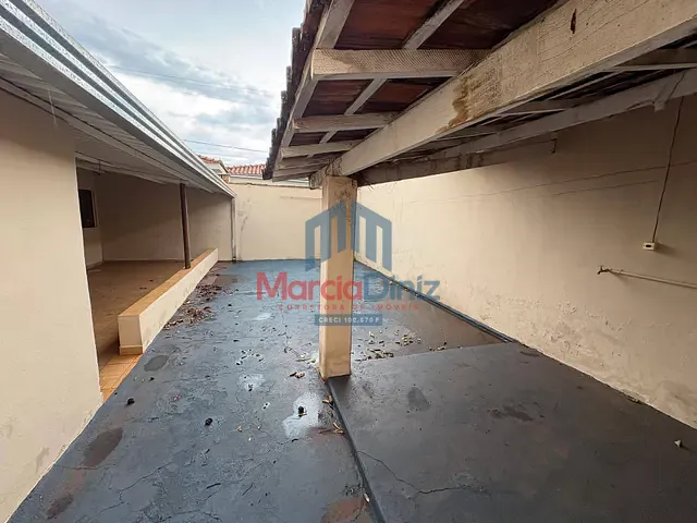 Casa com 266m² 3 quartos e 2 banheiros, à venda, no bairro Centro em Ituverava