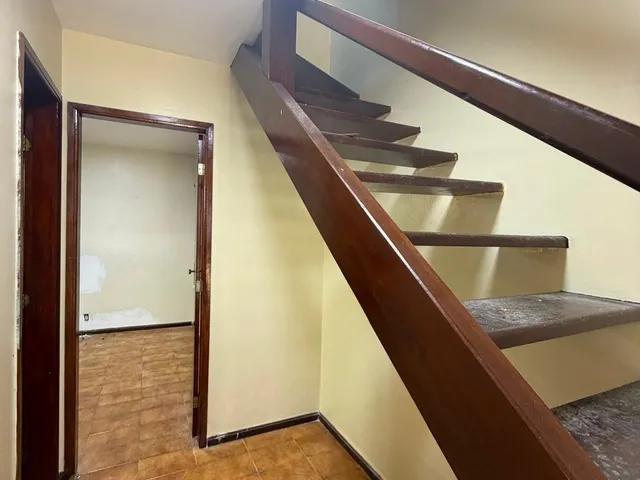 Casa 2 quartos e 2 banheiros, à venda, no bairro Colinas em Rio das Ostras
