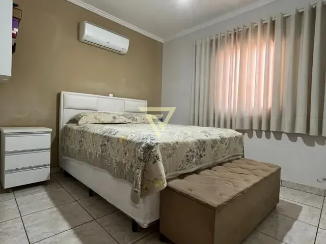 Casa com 200m², à venda, no bairro Jardim Alexandre Balbo em Ribeirão Preto
